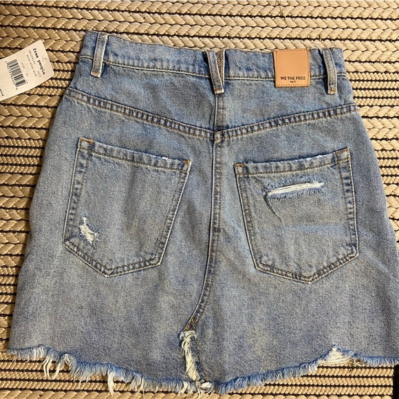 Free People Brea Denim Cut Off Skirt Mile High Blue Size 25 Hippie Jeans Casual - Picture 7 of 11